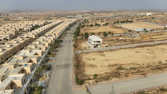 INVESTOR DEAL! 272sq yd plots FOR SALE in Precinct-32, near SPORTS CITY VILLAS. 15min Drive from Main Gate of Bahria Town Karachi. Developed and Ready to Construct PLOTS at INVESTOR RATES.