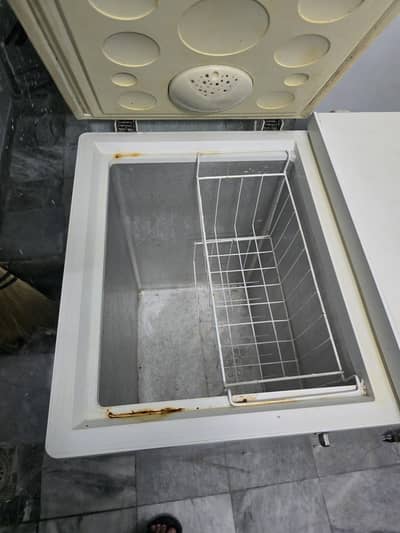 haier double door deep freezer