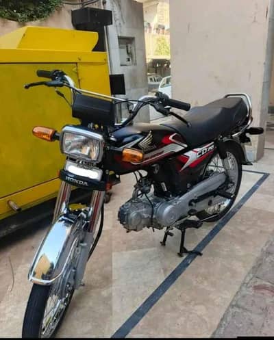 Honda cd70 2025 model home used
