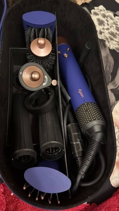 Dyson air wrap
