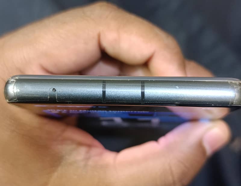 Google pixel 7A 5