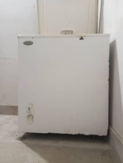 single door deep freezer
