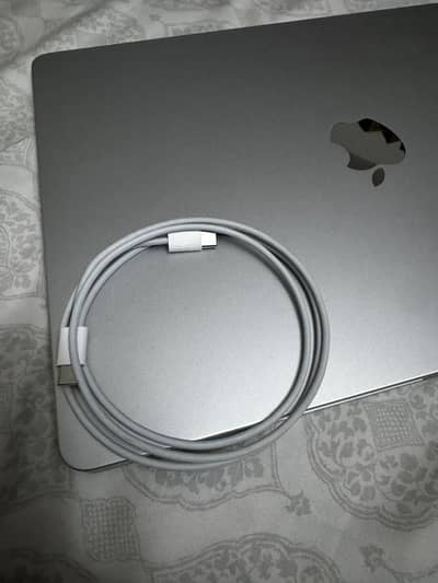 Orignal Apple iphone 17 pro max 16 pro max charging cable ipad mac