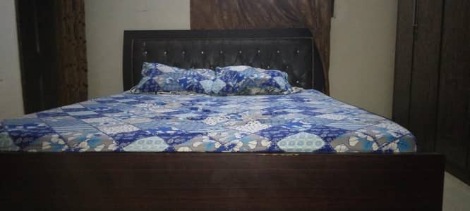 king size Bed