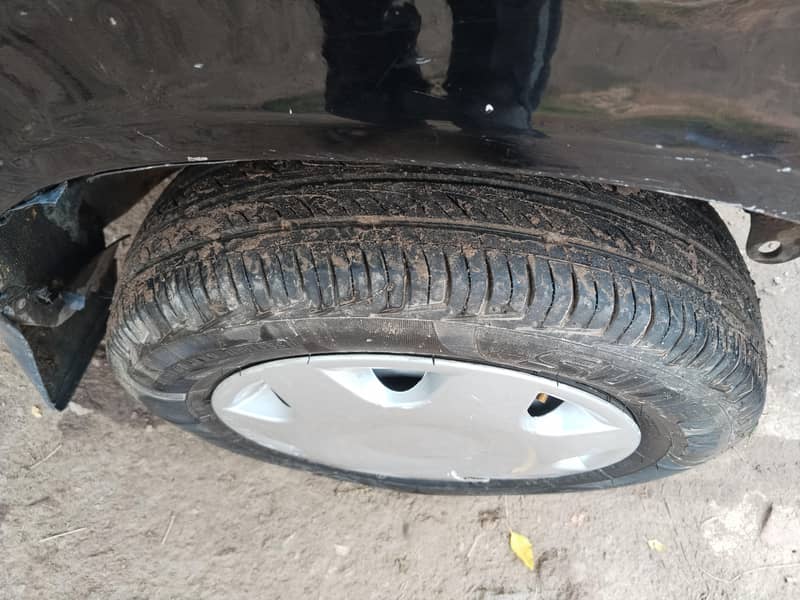 2012 model mehran vx 3