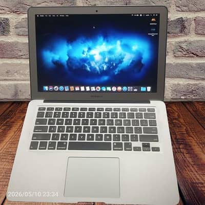 MacBook Air 2017 8GB 256GB