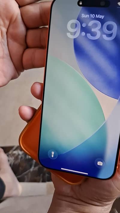IPhone 17 Pro Max 256gb - Cosmic Orange Color