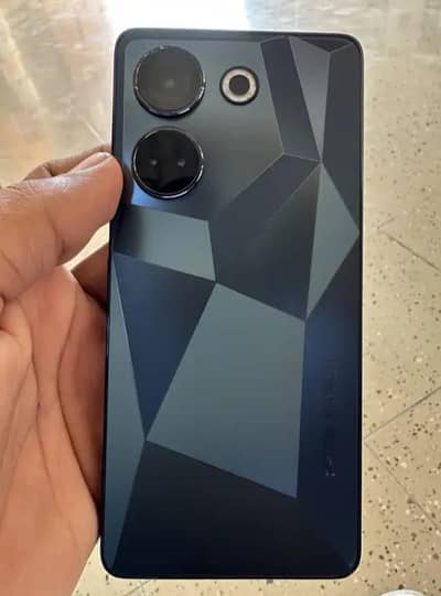 Tecno camon 20