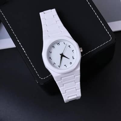 Men's Quartz Chain Watch White Black Water Resistant