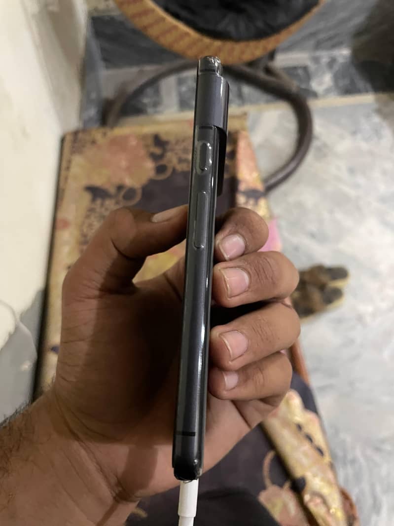 GOOGLE PIXEL 8 4