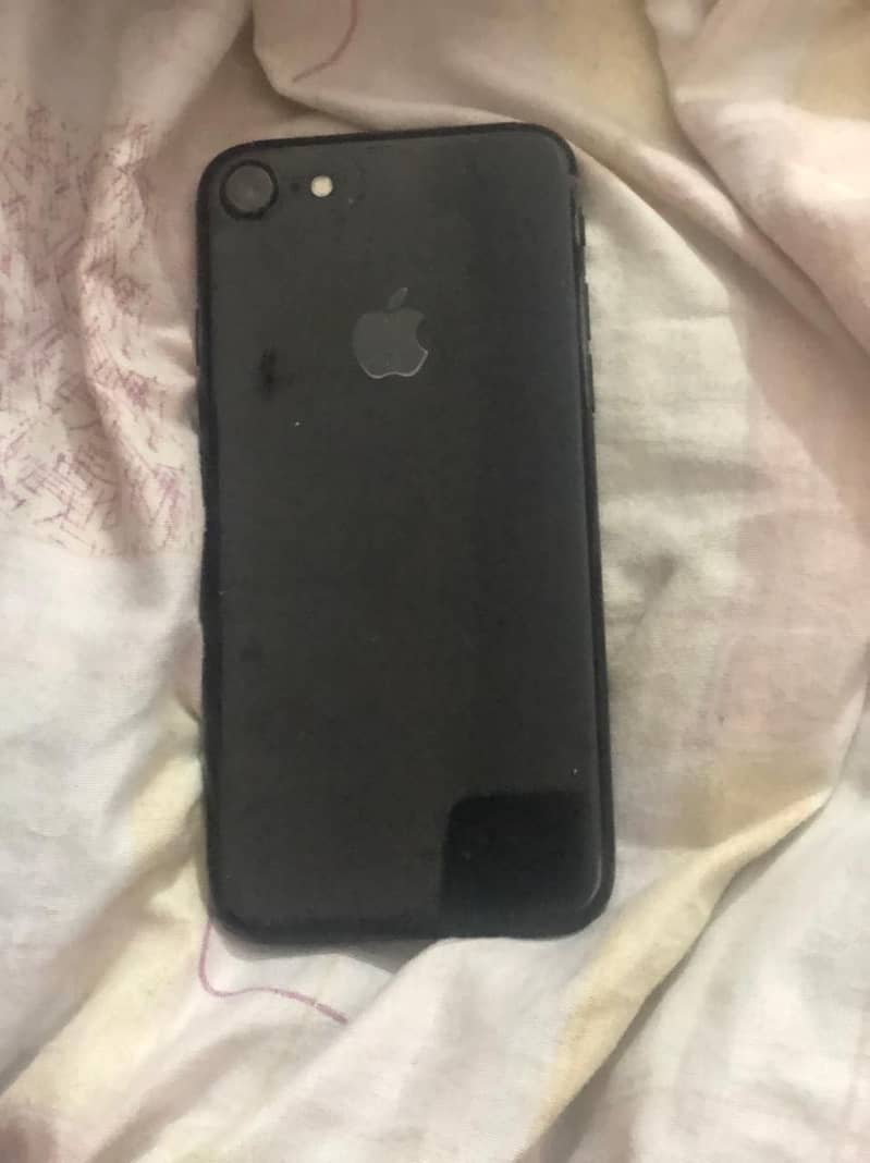 iPhone 3
