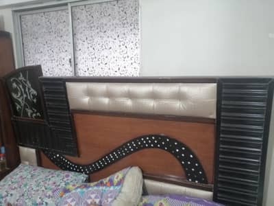 bed and dressing
