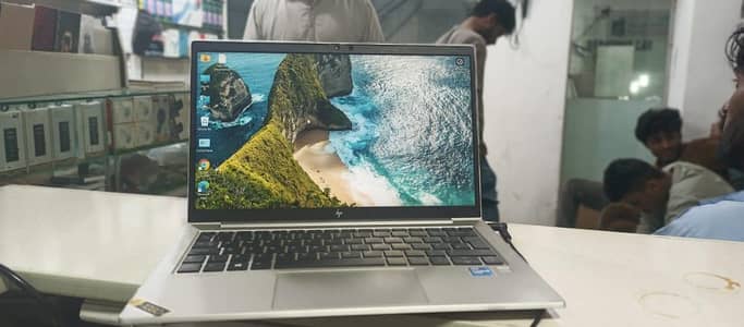 Hp i5 11 generation 32gb ram 512 nvme 16gb intel 128mb it's gpu