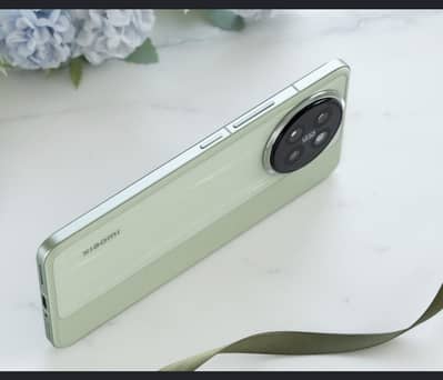 xiaomi civi 4 pro 12Gb and 512 GB