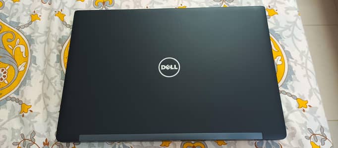 Dell i7 6th gen 7280 8gb 256gb