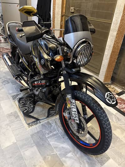 YBR 125 G