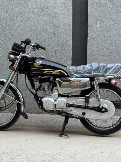 Honda 125 2022 Model SE Sulf Start