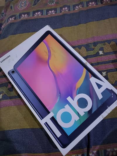 tab for sale 10 on 10 condition 