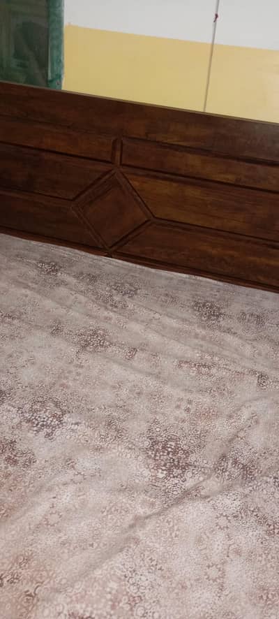 Bed with spring metres