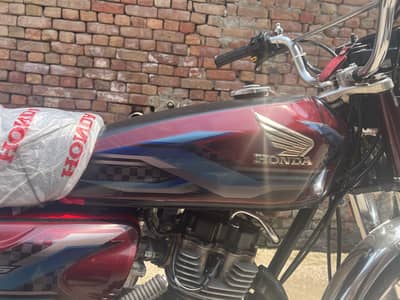 Honda 125 2024
