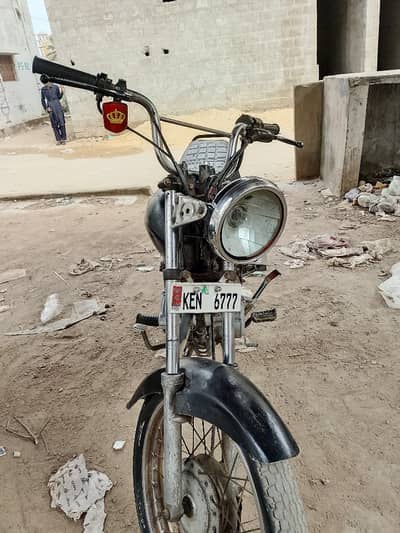 Super Power Deluxe 125cc - Engine 10/10 - Karachi Registered