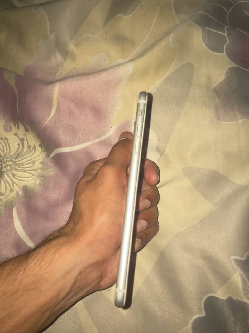iPhone 7 Plus 6