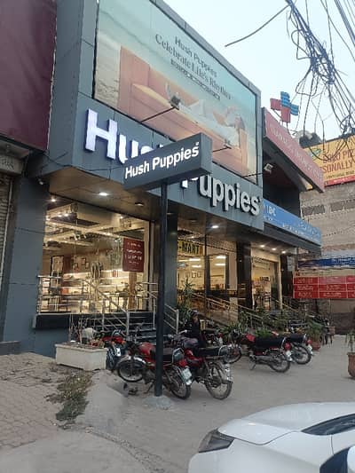 1000 Square feet Ground Floor Shop Available For Rent At Main ChenOne Road Faisalabad