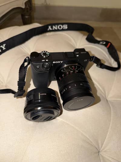 Sony A6400 camera and 7artisans 55 mm f1.4 lens