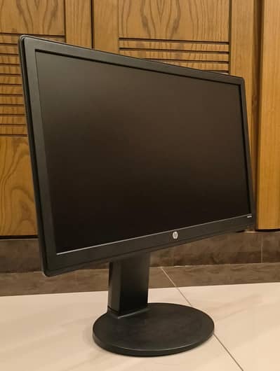 HP 23" MONITOR LED IPS