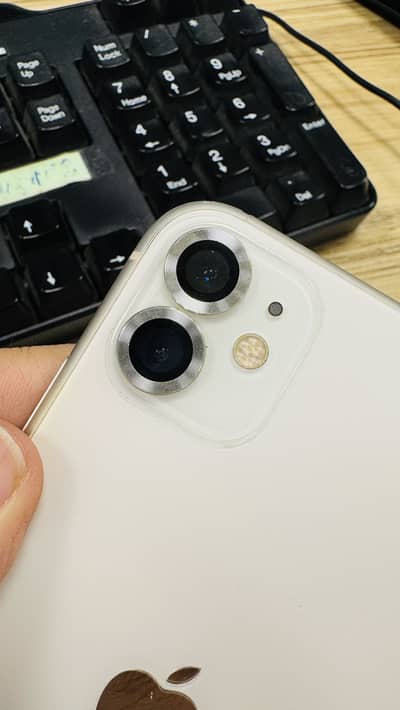 iPhone 11 - 128gb PTA Approved Urgent Sale