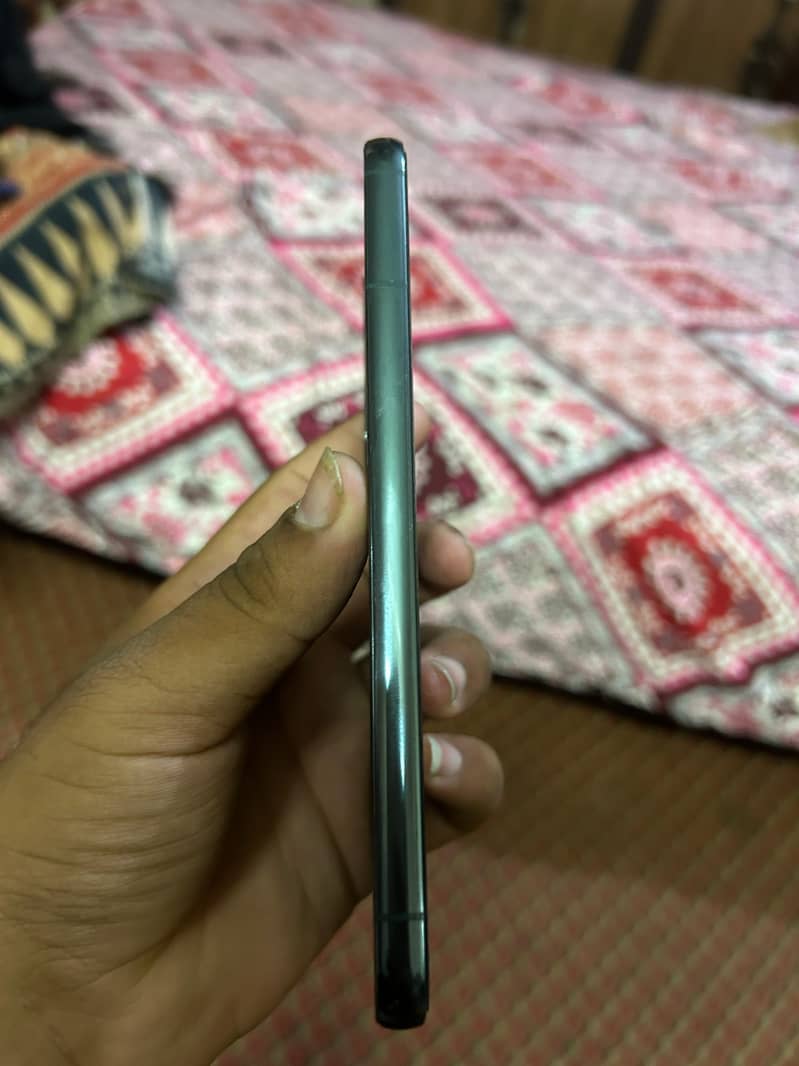 S22 Plus 4