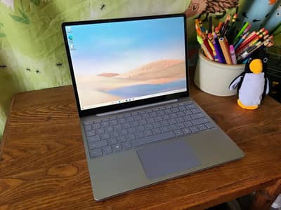 Core i5-10th generation Surfacelaptop Go