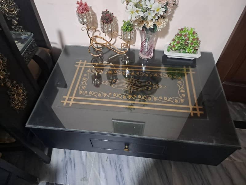 sofa set and dining table 4