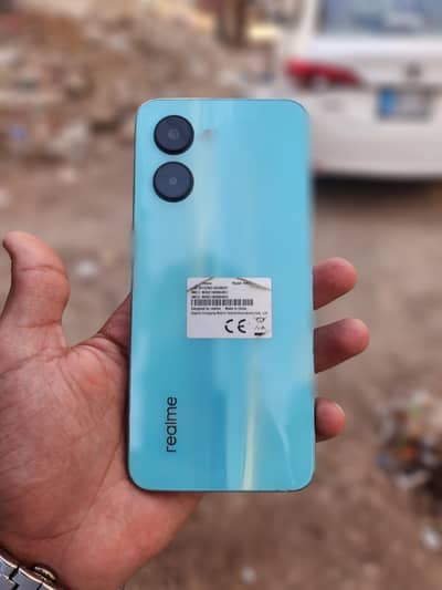 Realme c33