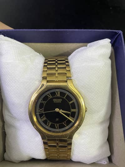 This is Seiko vintage Roman dial and gold plated