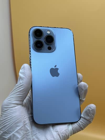 I phone 13 pro 128 GB Jv 95% Battery Health 10 by 10