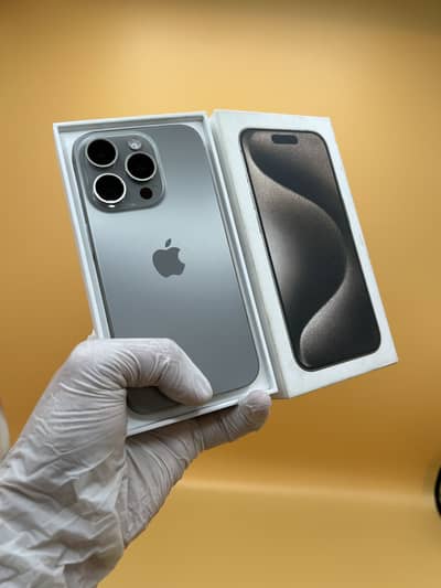 I phone 15 pro 128 GB  Factory Unlocked NON PTA 95% battery Health Box