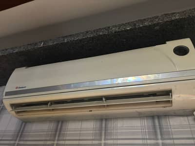 1.5 ton dawlance air conditioner