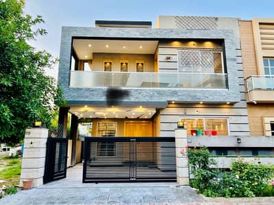 10 Marla house for sale in phase 4 Bahria town Islamabad