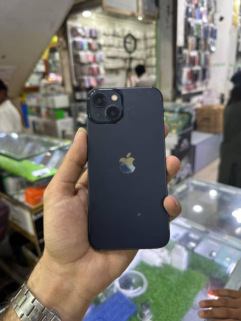 IPHONE 13 0
