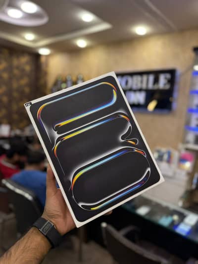 Brand New Box Pack Ipad Pro M5 13'' Inch Wifi+Cellular 1TB Nano Textu