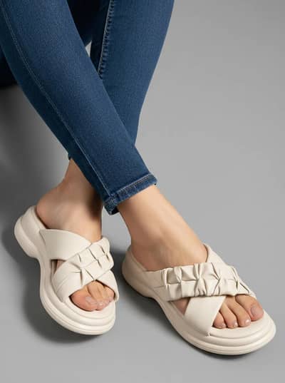 Insignia Comfort Slip On