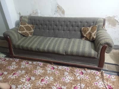 5 seater sofaa