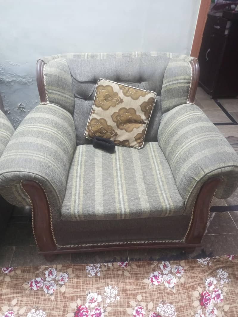 5 seater sofaa 1