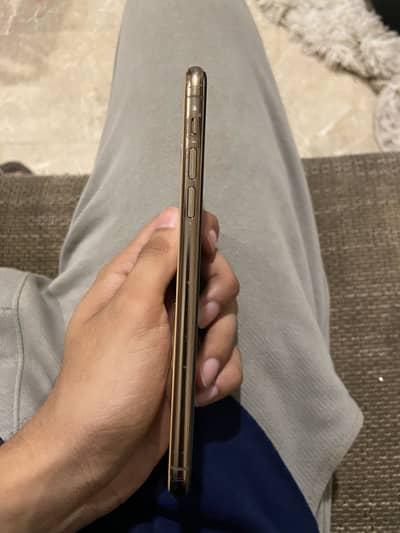 iphone 11 Pro max (approved)
