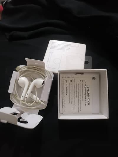 iphone original California handfree. . .