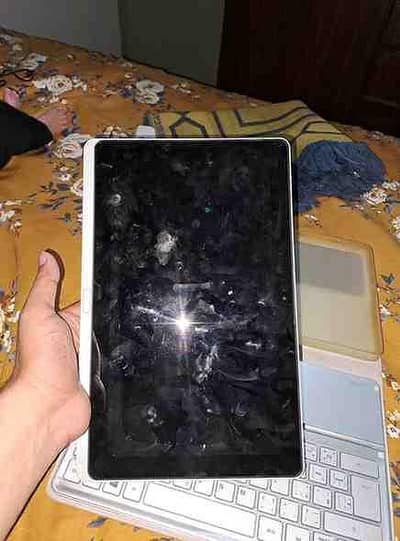 ICONIA W700 TOUCH SCREEN - I3 2nd Generation