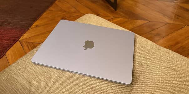 MacBook Air Display