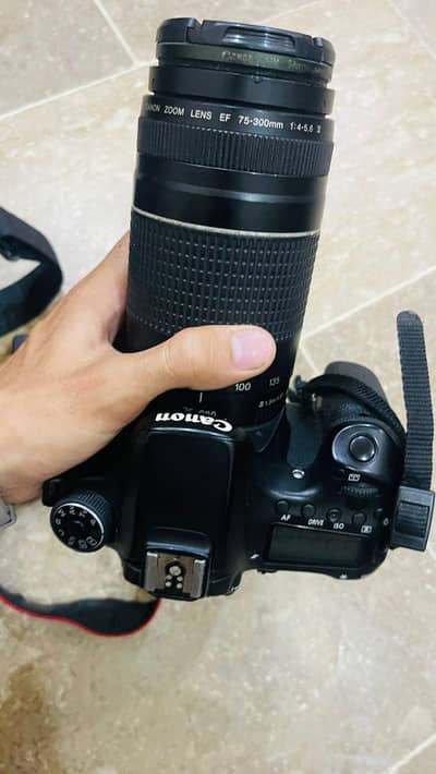 CANON 70D