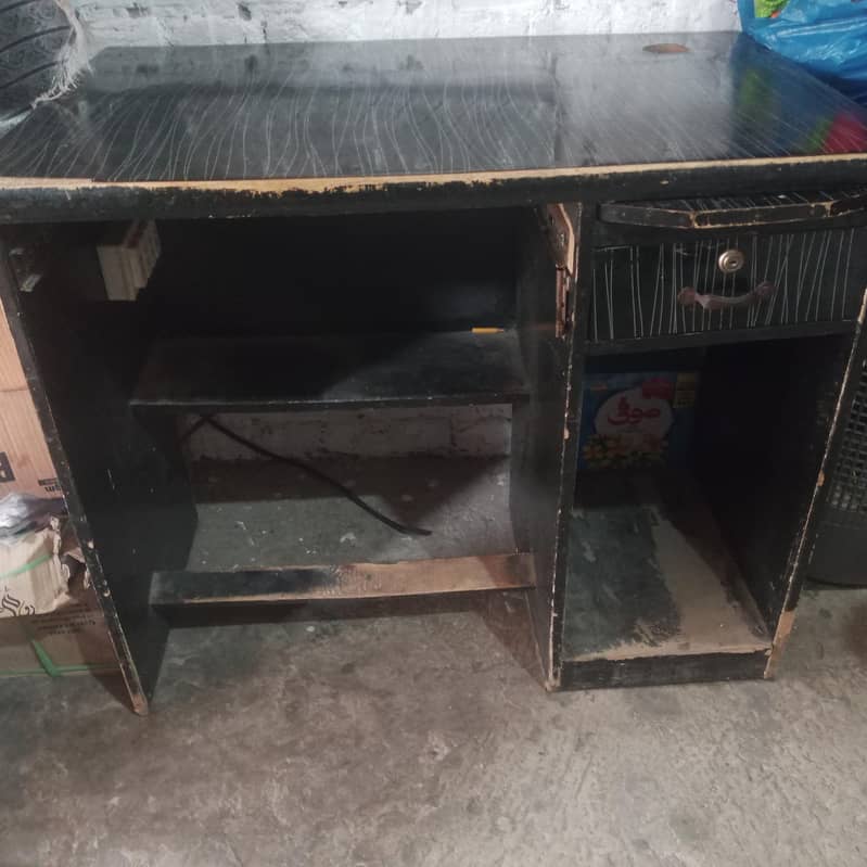 computer table 2
